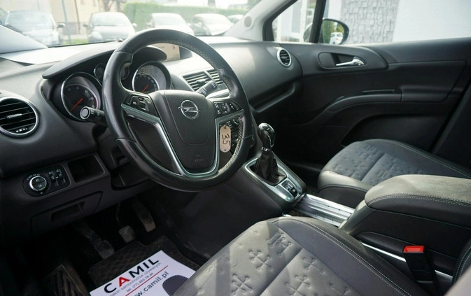 Opel Meriva cena 38900 przebieg: 188000, rok produkcji 2016 z Złocieniec małe 46